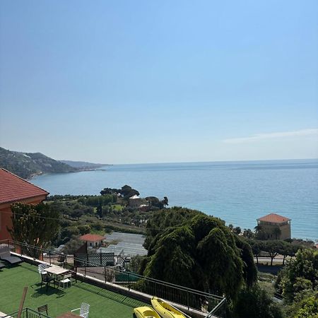Il Giardino Del Mare Apartment Ventimiglia Luaran gambar