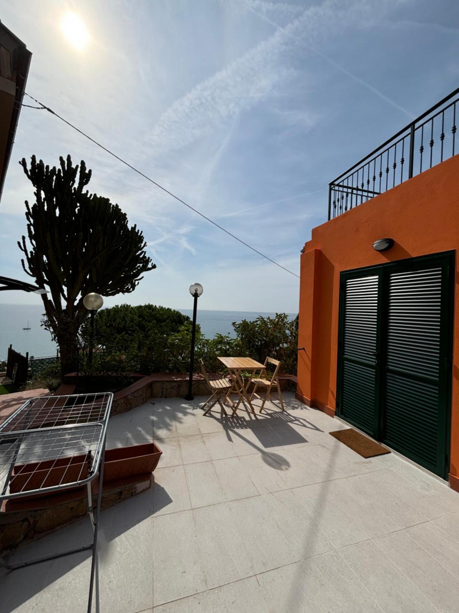 Il Giardino Del Mare Apartment Ventimiglia Luaran gambar