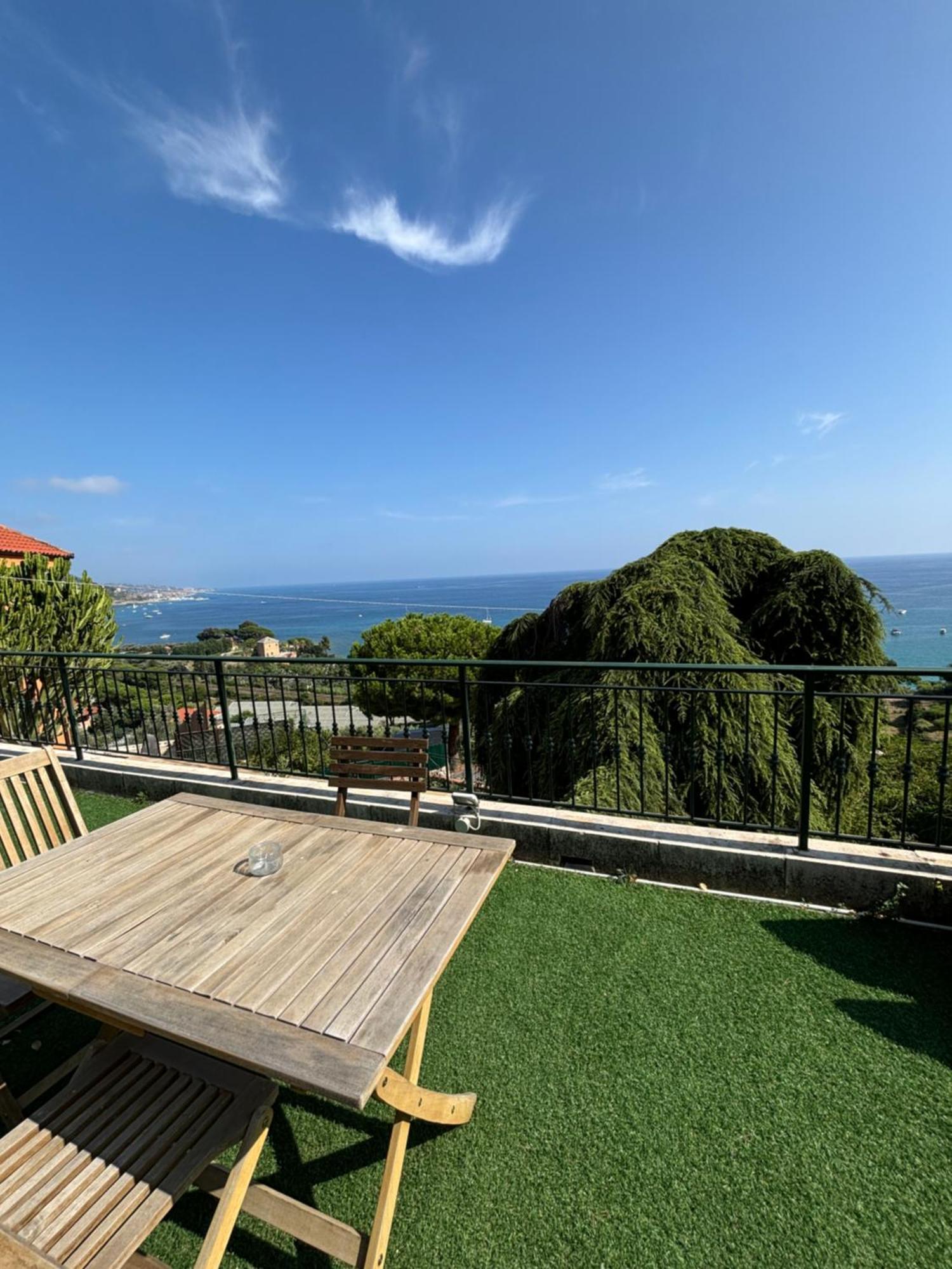 Il Giardino Del Mare Apartment Ventimiglia Luaran gambar