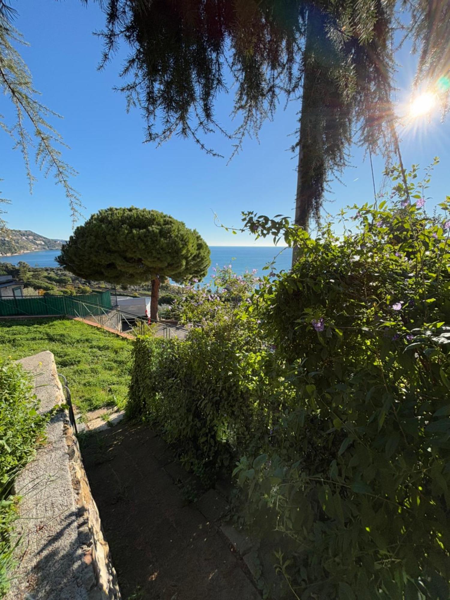 Il Giardino Del Mare Apartment Ventimiglia Luaran gambar