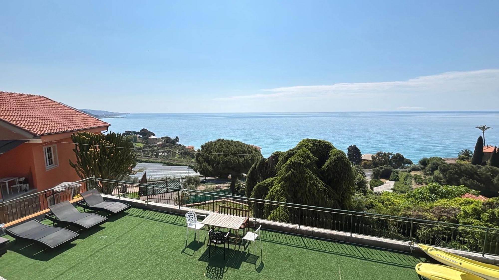 Il Giardino Del Mare Apartment Ventimiglia Luaran gambar